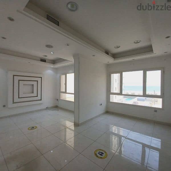 Investment floor for rent in Salmiya 1