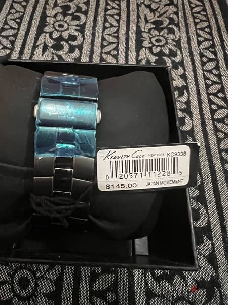 Kenneth Cole watch for sale (brand new) 2