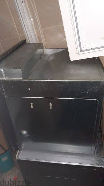 oven in the best condition(read discreption to know irs problem) 1