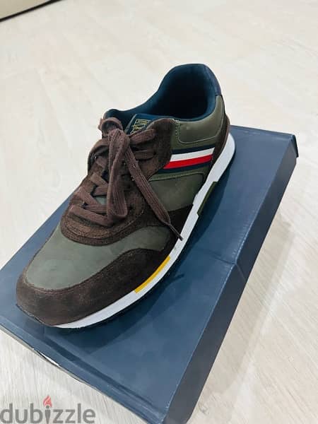 tommy hilfiger sneaker shoe - Size UK 10 2