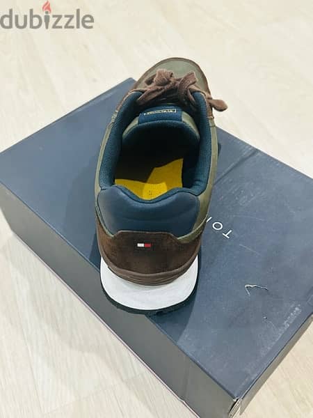 tommy hilfiger sneaker shoe - Size UK 10 4
