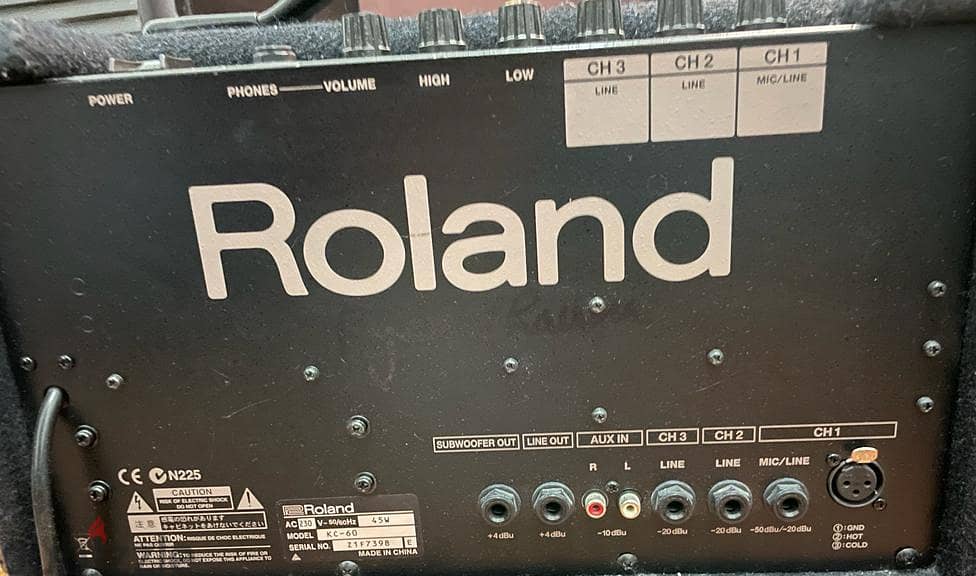 Roland Speaker for sale 2