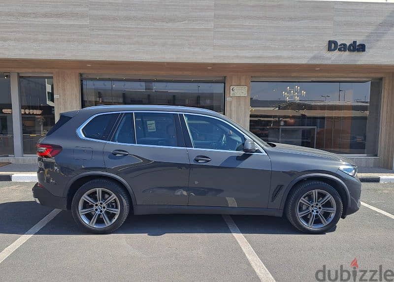 BMW X5 - 2023 Grey 3