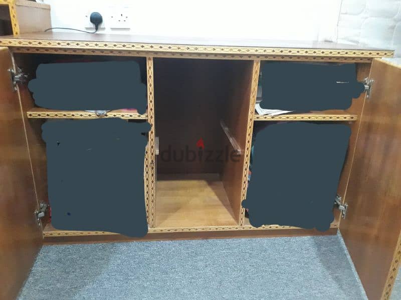 cabinet 1