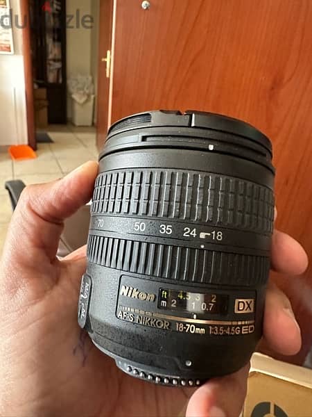 Nikon 18-70mm f/3.5-4.5G ED IF AF-S DX Nikkor Zoom Lens 1