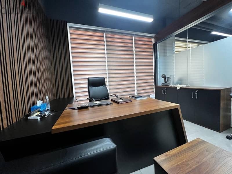 Fully Futnised office for sale on Prime Location ibn e khulodoon st 7