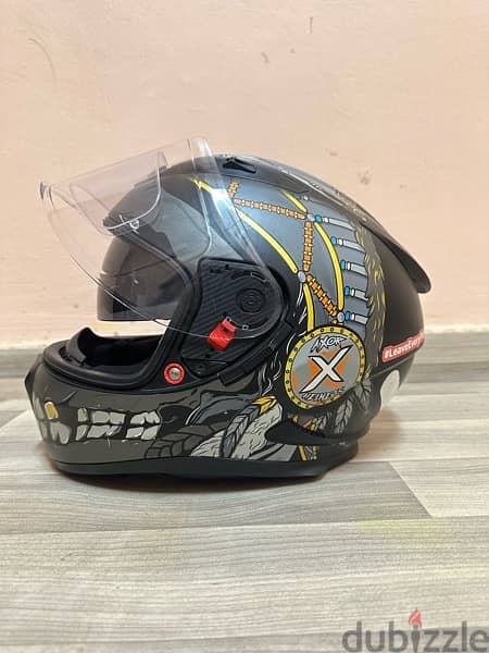 Full Sports Racer Helmet 0