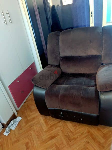 recliner sofa 1