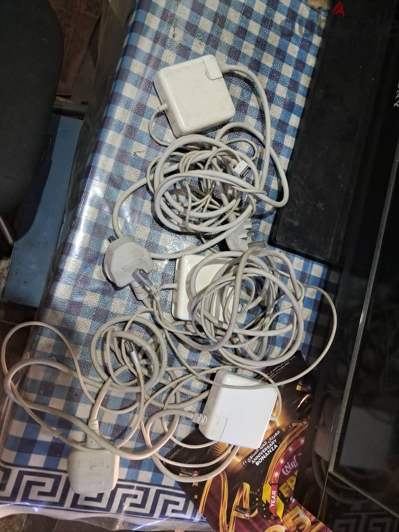 Apple laptop charger for sale 3