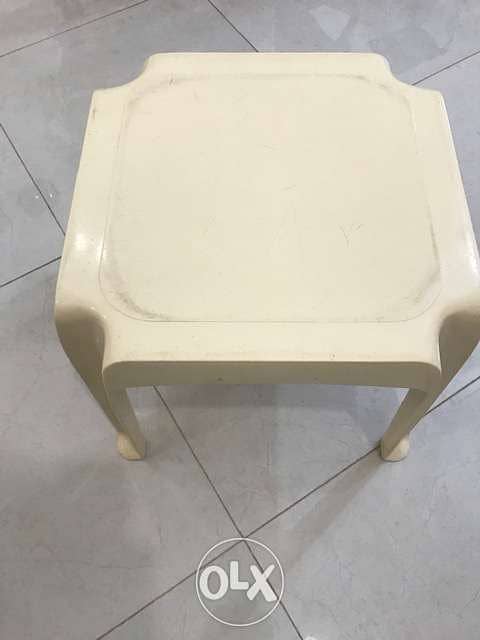 small plastic table 1
