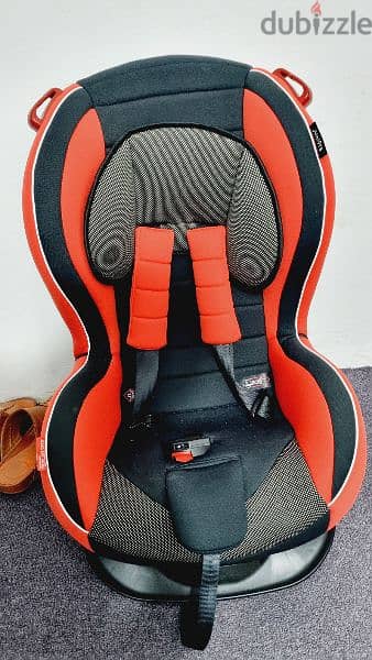 car seat in neat condition like new 0