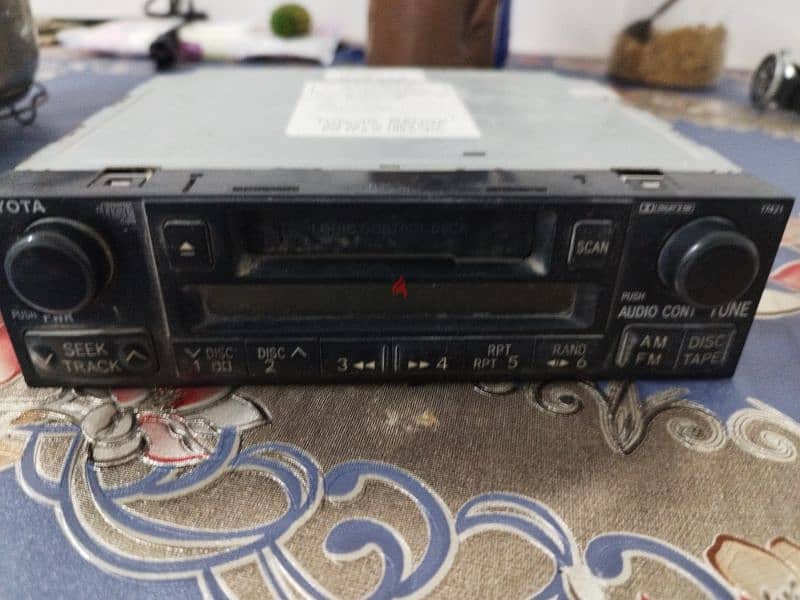 Toyota radio 0