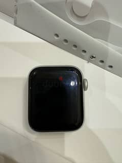 Apple Watch Series 6 SE ساعة ابل الإصدار السادس إس اي