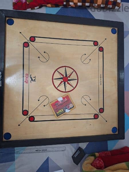 Carrom Board with Coins for sale 0