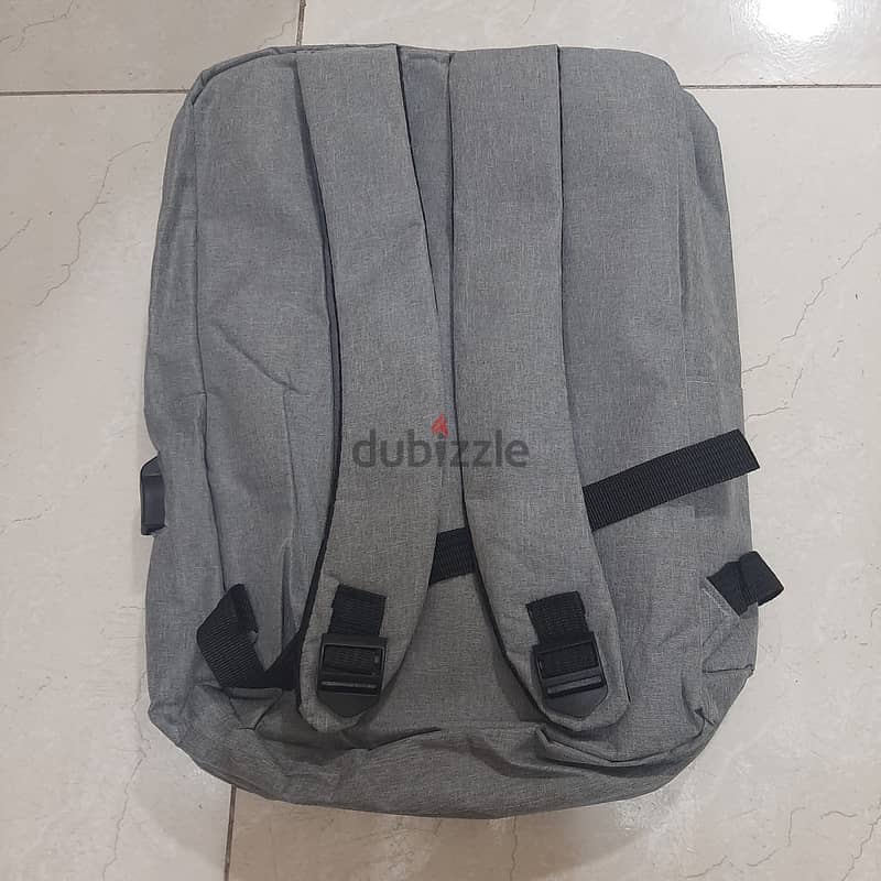 laptop backpack  جقيبة ظهر للابتوب 1