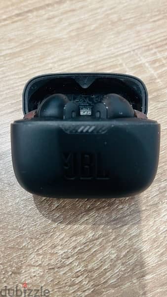 jbl  earbud 2