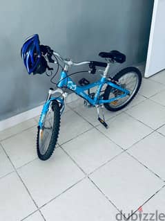 Giant MTX 150 Children's Bike 20" Wheels+Helmet +cycle stand