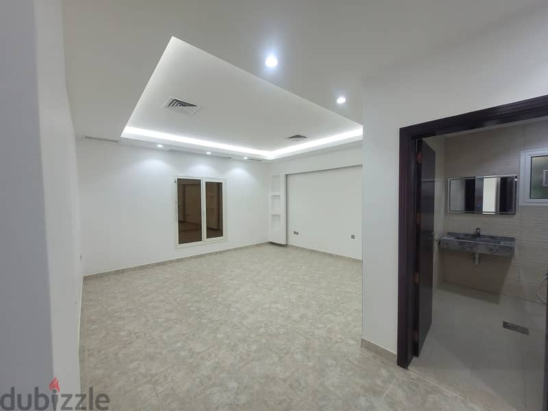 7 Bedroom Villa In Salwa For Rent  At 2500KD 10