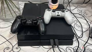 Ps4 Playstation 4 with controllers