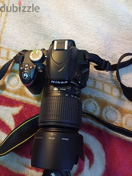Canon Digital Camera with 2 Lens and 2 Battery & Tripod 1