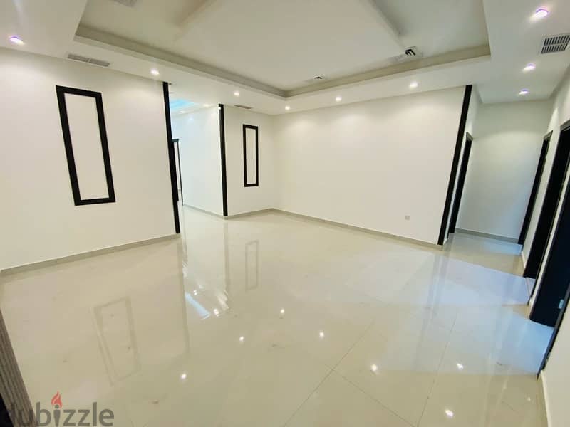 fnaitees- ground floor full villa with yard for rent 6