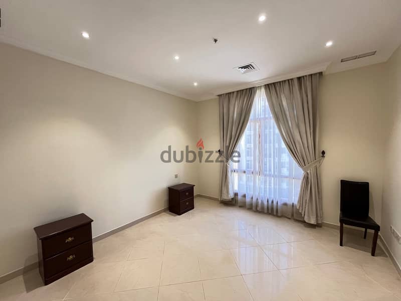 Fintas - sea view, big 3 Bdr unfurnished apartment 8