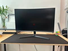 curved samsung monitor in perfect condition with Nvidia Gsync 0