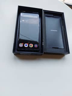 samsung 22ultra,very light used look as new 0