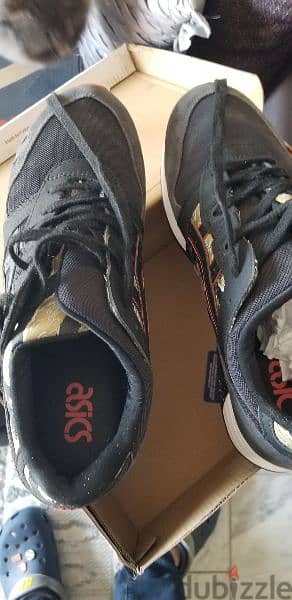 Asics men sport shoes size 10 us 45 euro