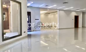 SPACIOUS 6 BEDROOM VILLA WITH GARDEN AVAILABLE FOR RENT IN AL-SIDDEEQ