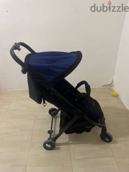 stroller  (foldable and compact 4 wheeler 360 rotation) 2