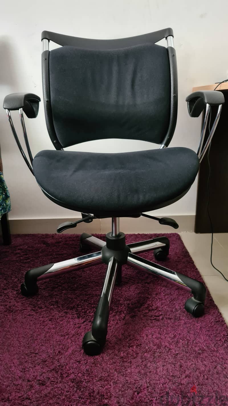 Office chair/ computer table chair 1