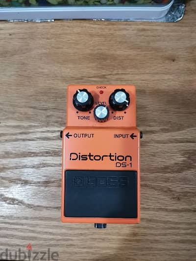 Guitar pedal effects - Boss DS1