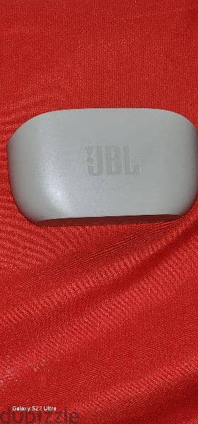 JBL wave carefully used no dirt good condition no box bill available. 2