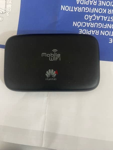 E5786 Zain 4G router for sale  like new 2