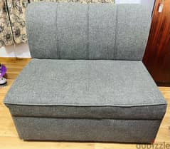 Sofa 2 seater (98x72 cm )
