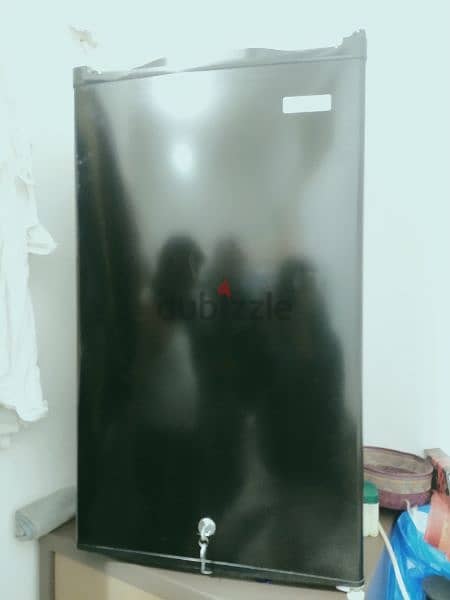 wansa refrigerator new conditions capacity 101 L 1