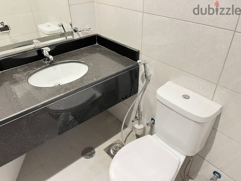 Daiya – contemporary, two bedroom apartments w/facilities 4