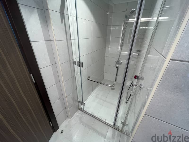 Daiya – contemporary, two bedroom apartments w/facilities 8