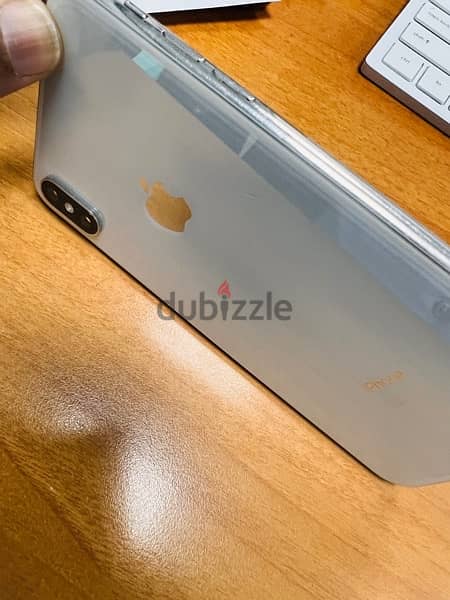 iphone Xs max 512Gb from Ooredoo 2