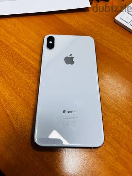 iphone Xs max 512Gb from Ooredoo 5