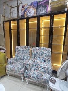 we have all kinds of furnitures contact WhatsApp please  free delivery