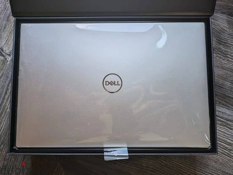 deal Dell XPS 15 7590 - 15.6" UHD 4K Touch - i9 - 9980HK, 64GB RAM 3
