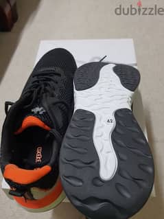 Kapaa shoes for sale brand new size 42. 0