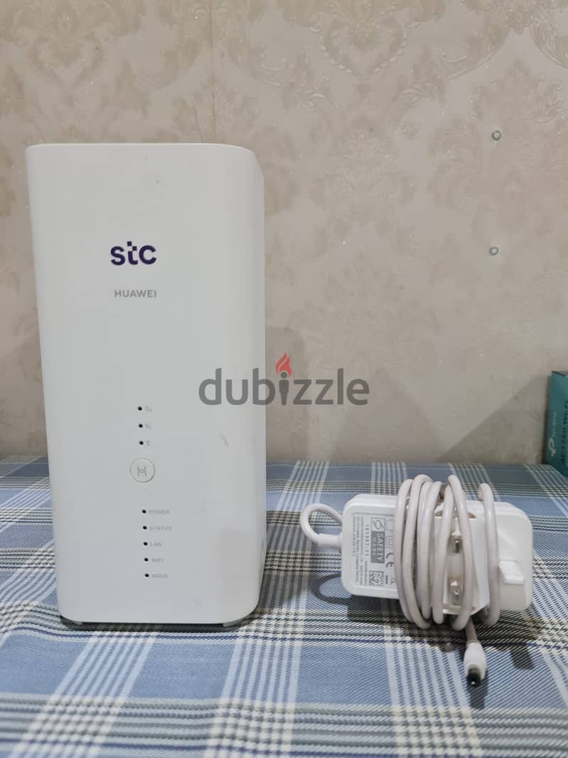 STC 4g Router in Excellent working Condition, without any scratches. 1