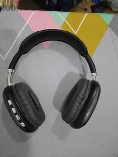 P9 headphones