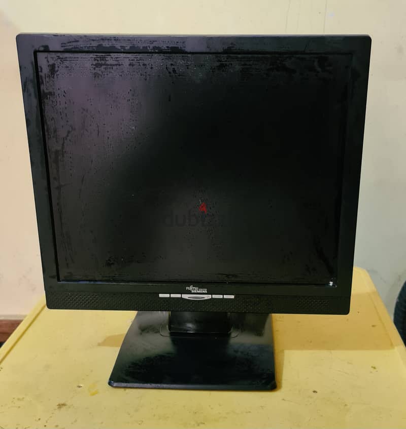 Monitor for Desktop Computer Fujitsu Brand available for sale 2