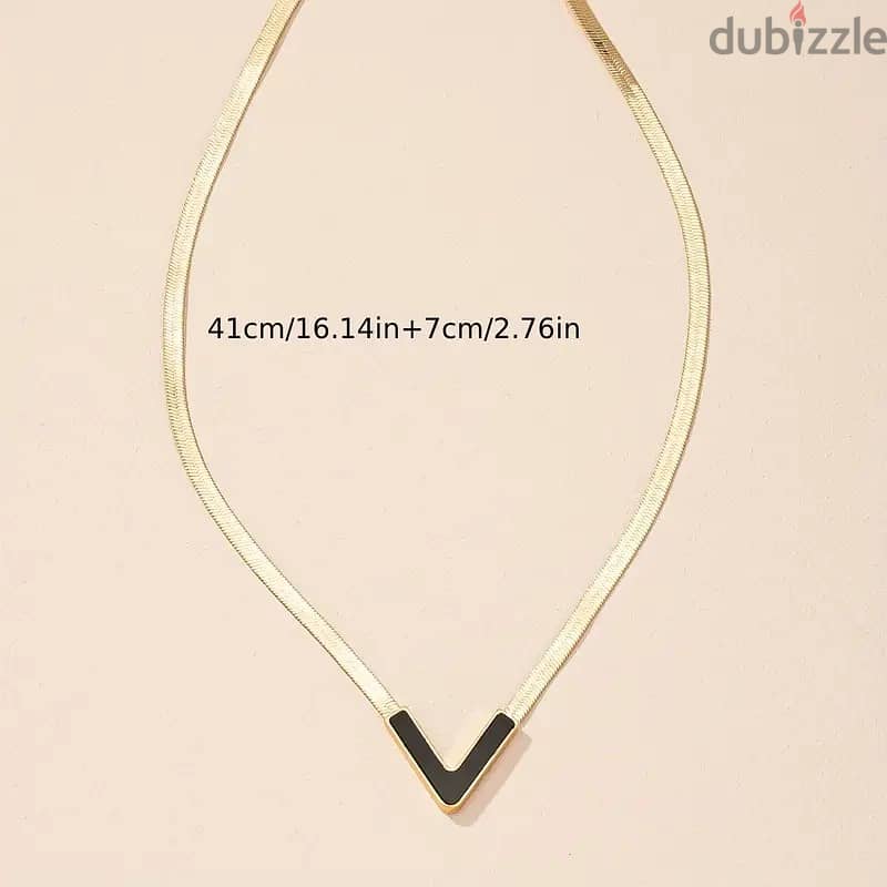 V-Shaped Pendant Necklace With Geometric Dangle Earrings Set 4