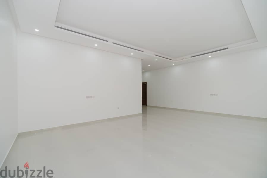 Salam – 400m2, unfurnished three master bedroom floor 1