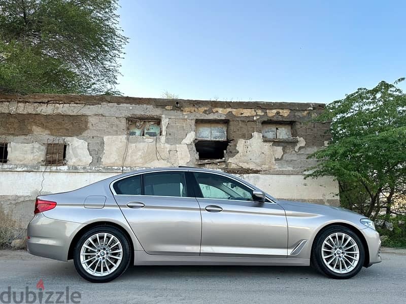 BMW 520i Exclusive 2018 بي ام دابليو 1